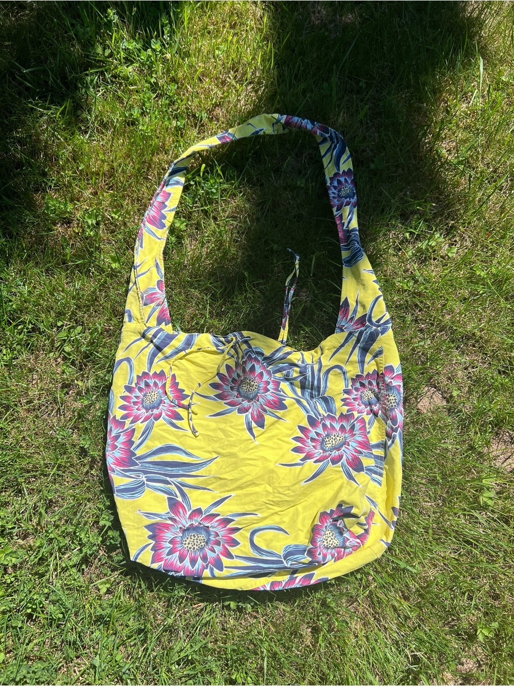 Patagonia “baggies” fabric bag with drawstring